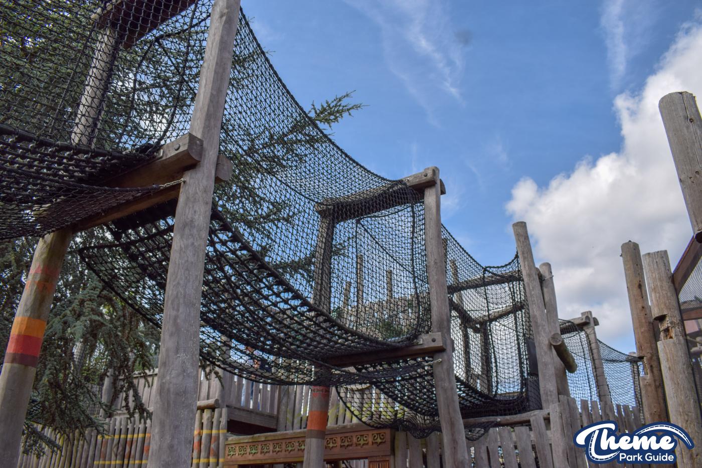 AMAZU: Treetop Adventure - Chessington Zoo