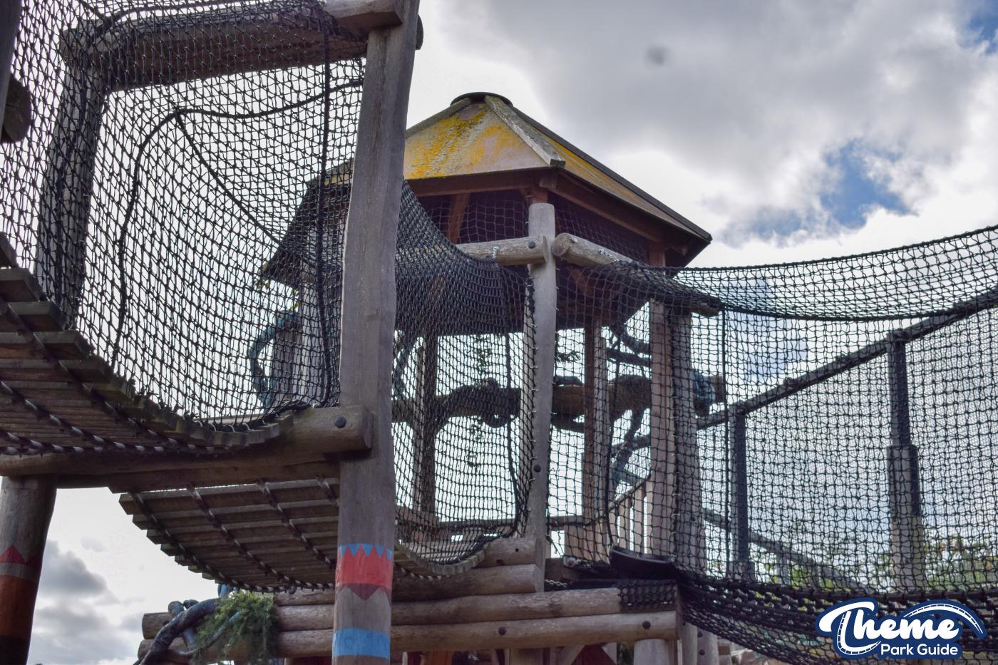 AMAZU: Treetop Adventure - Chessington Zoo