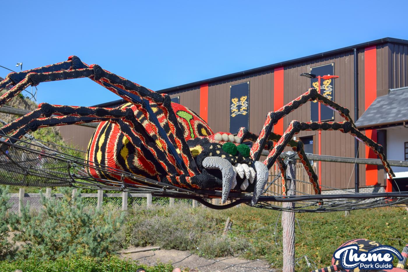 Spinning Spider - Pirate Shores