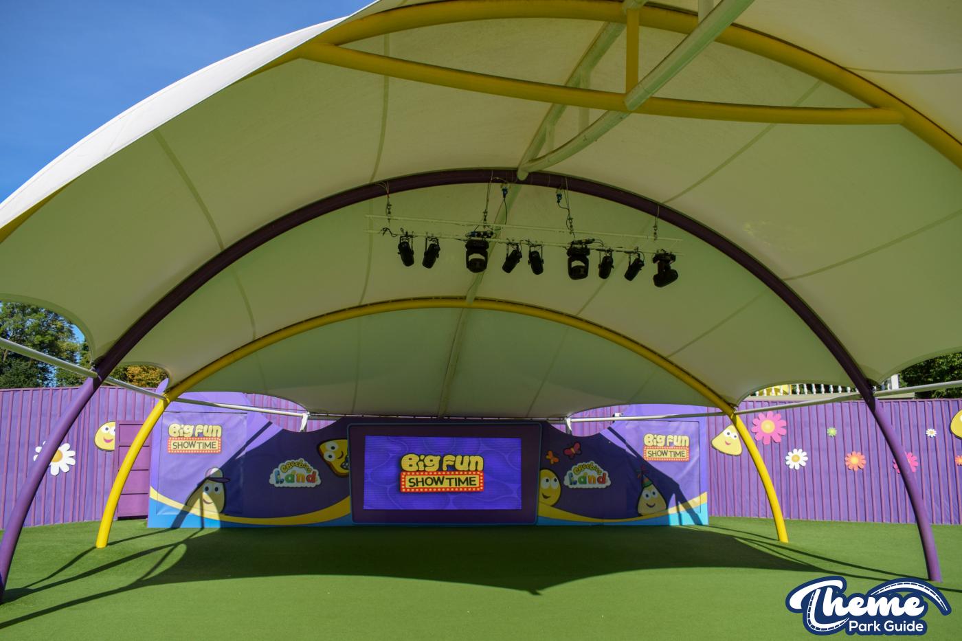 Big Fun Showtime - CBeebies Land