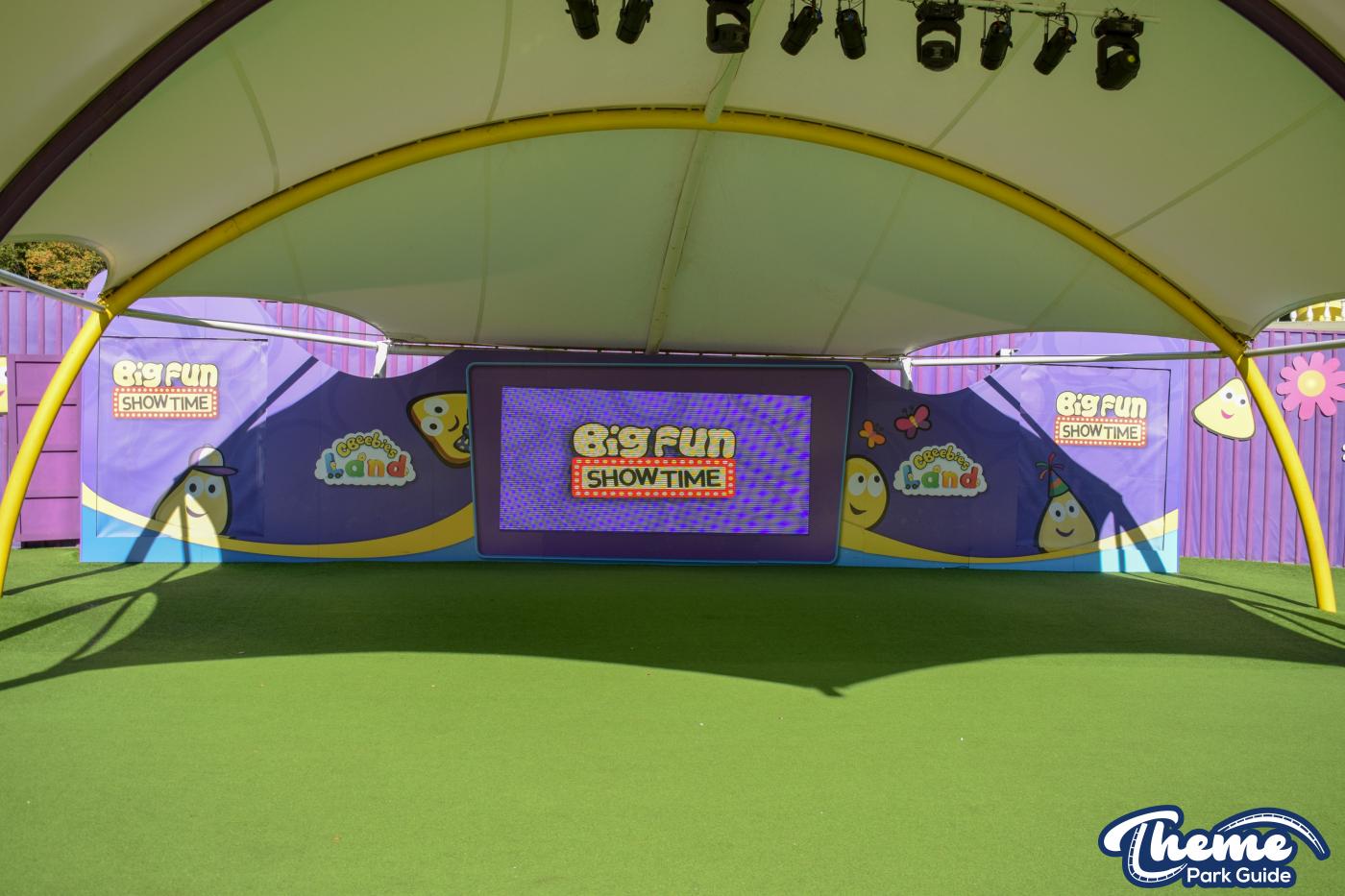 Big Fun Showtime - CBeebies Land