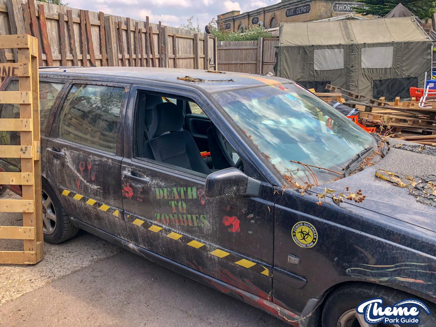Thorpe Park - Zombie Hunt