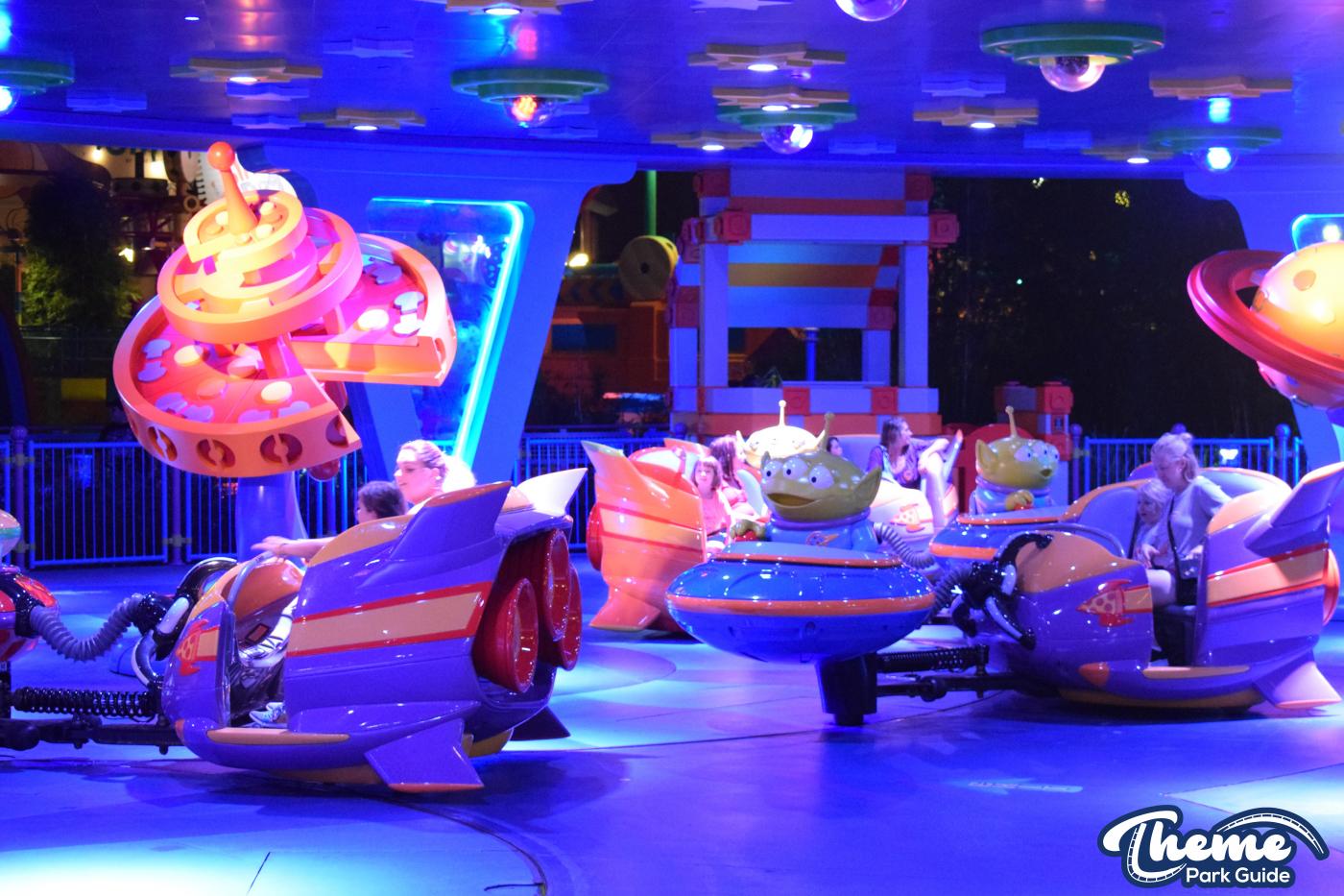 Alien Swirling Saucers -  Disneys Hollywood Studios
