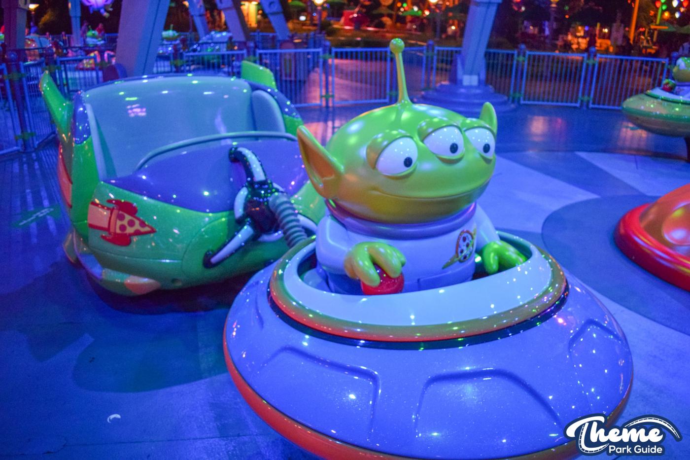 Alien Swirling Saucers -  Disneys Hollywood Studios