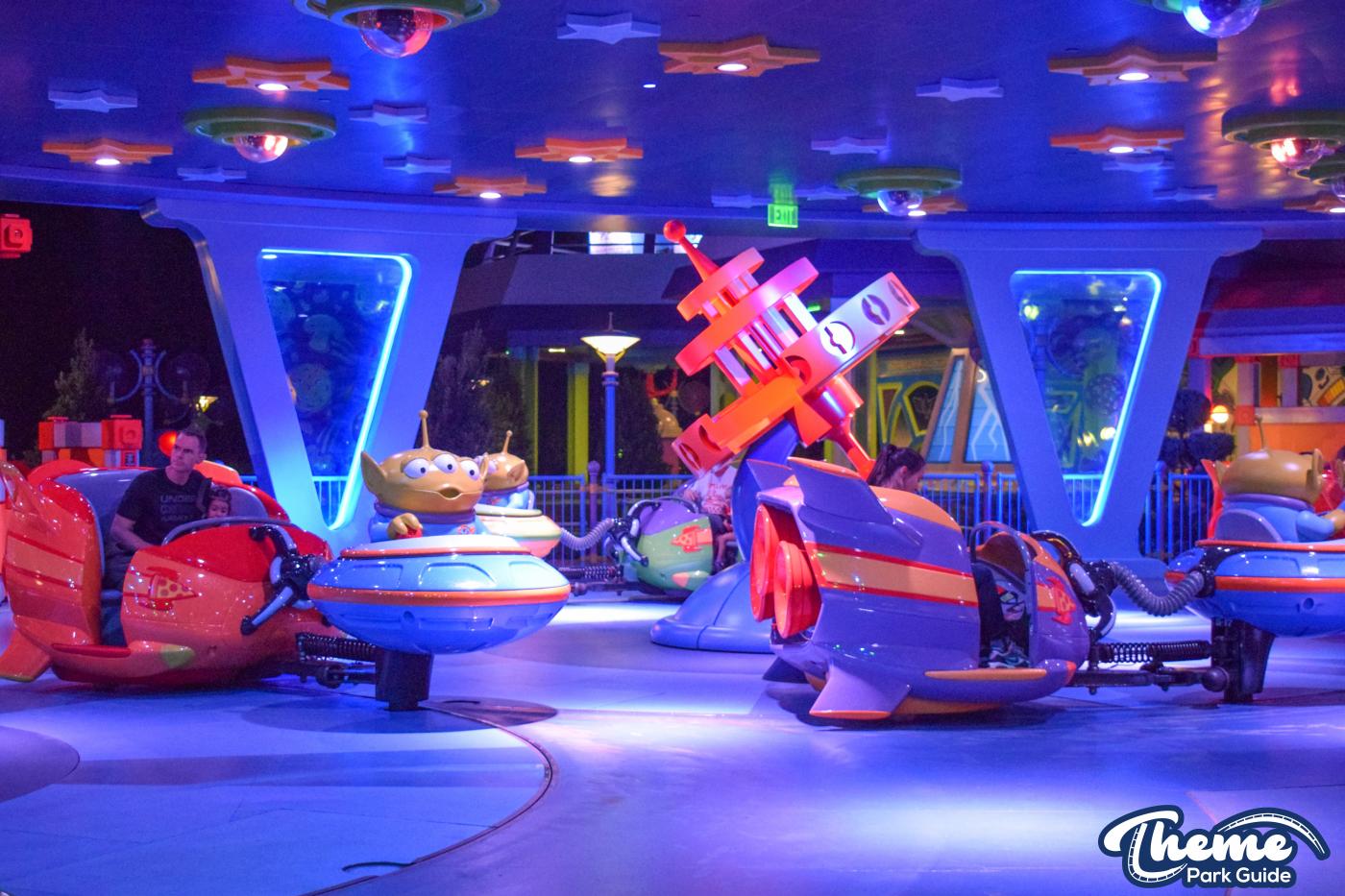 Alien Swirling Saucers -  Disneys Hollywood Studios