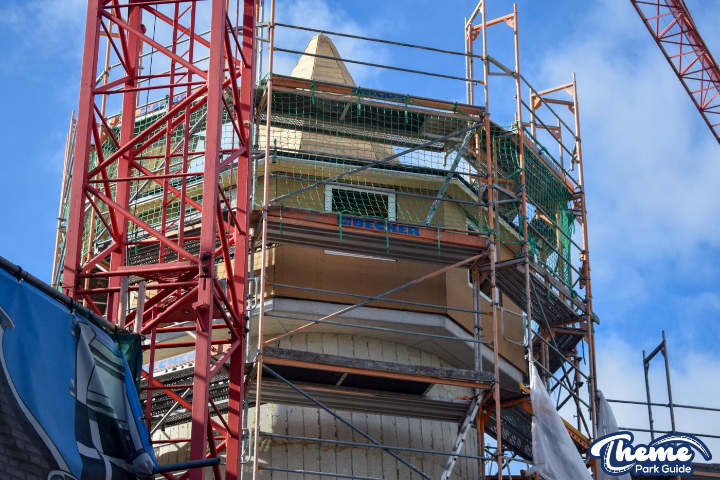 , Pirates in Batavia Exterior Complete