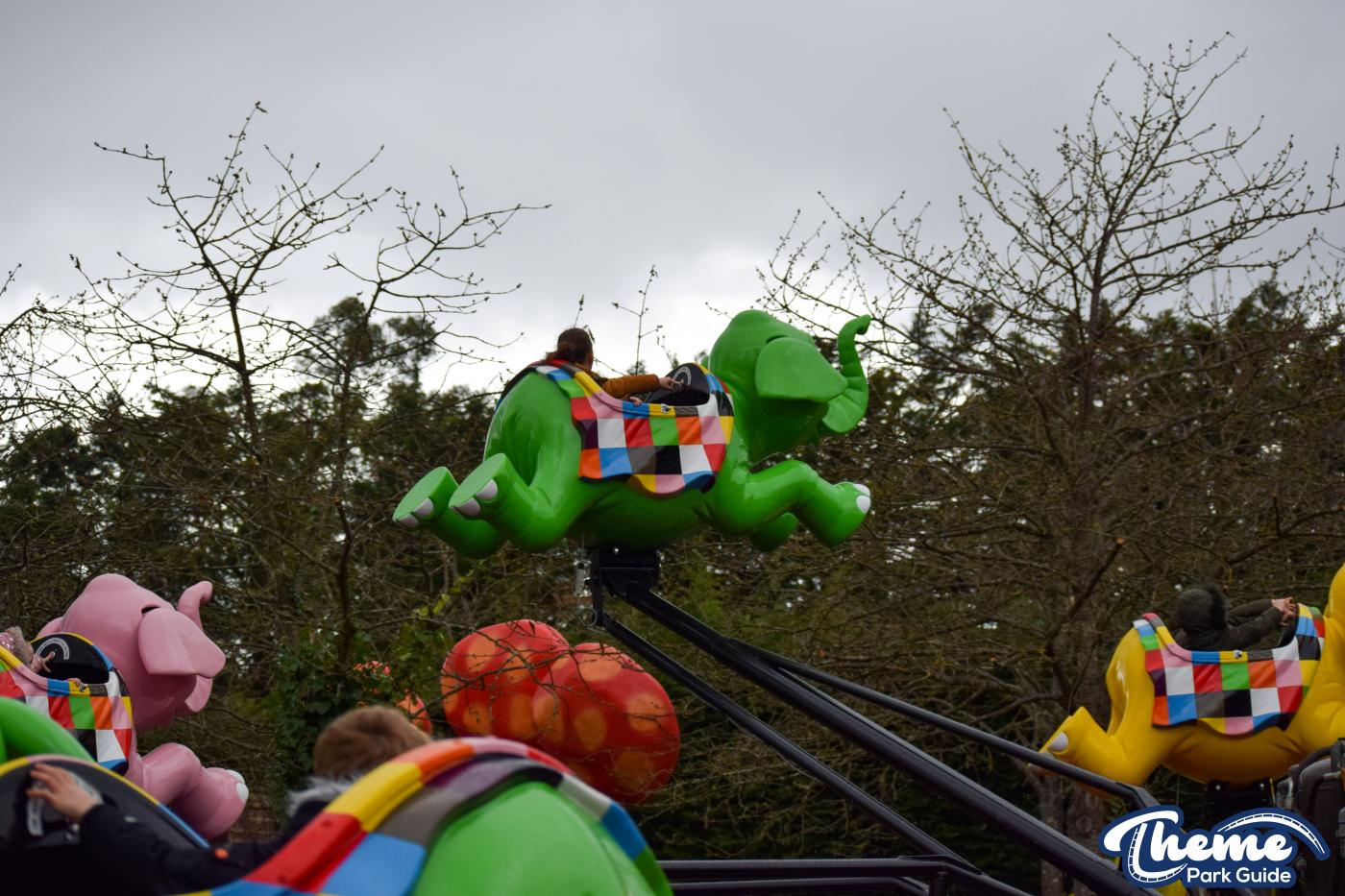 Elmer's Flying Jumbos - Adventure Point