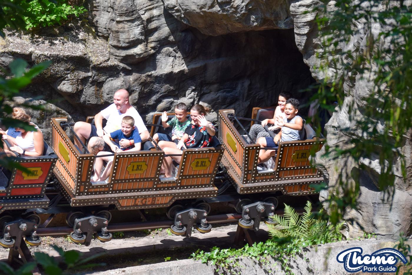 Runaway Mine Train - Katanga Canyon