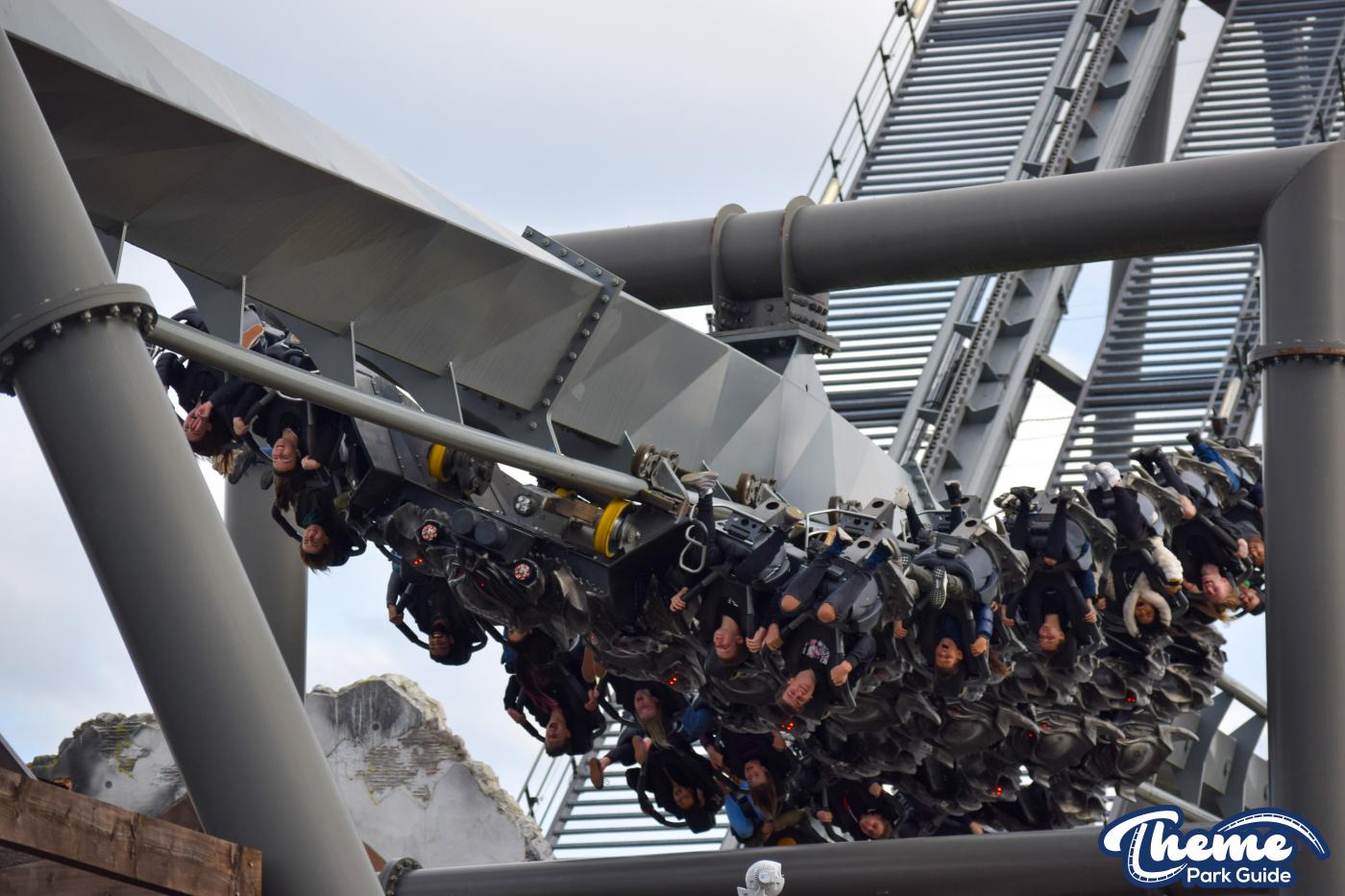 Swarm Island - Thorpe Park