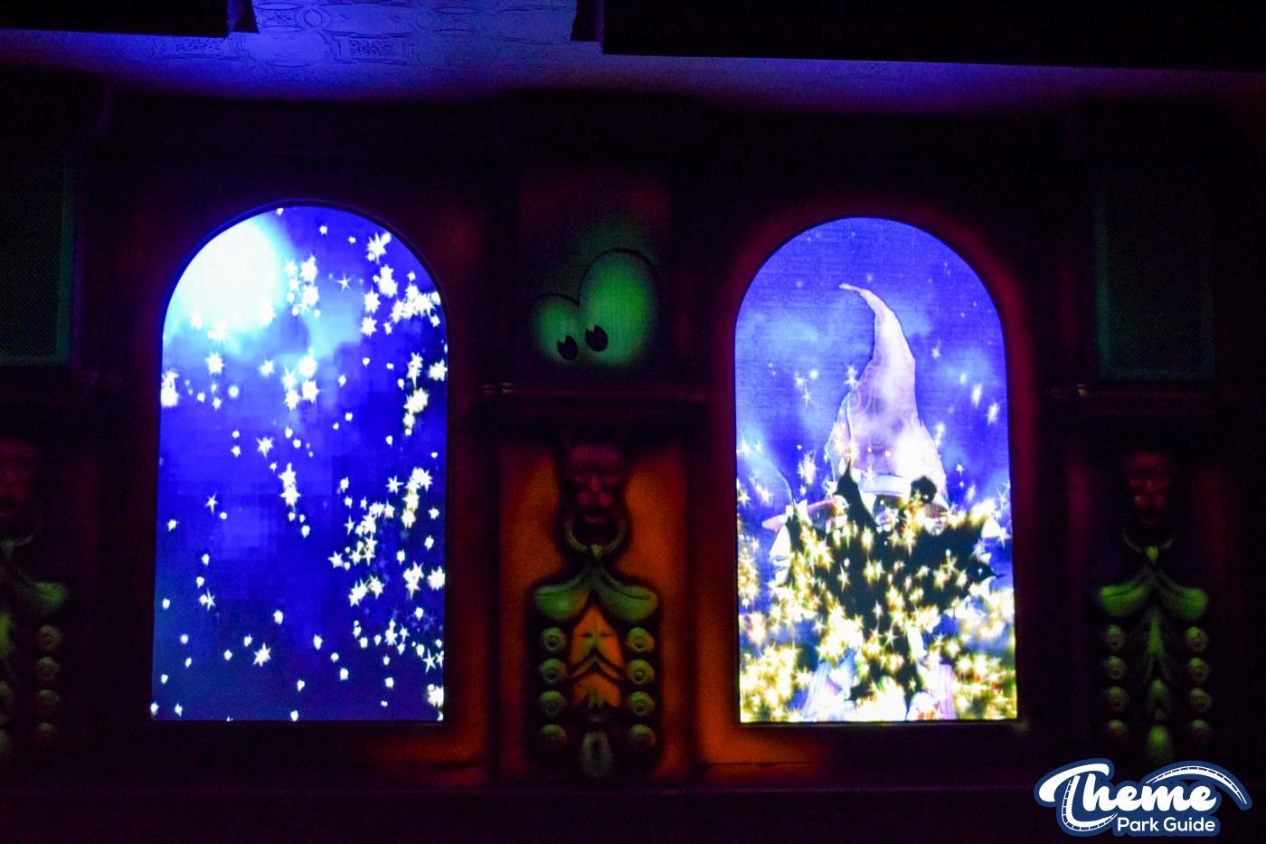 Hocus Pocus Hall -