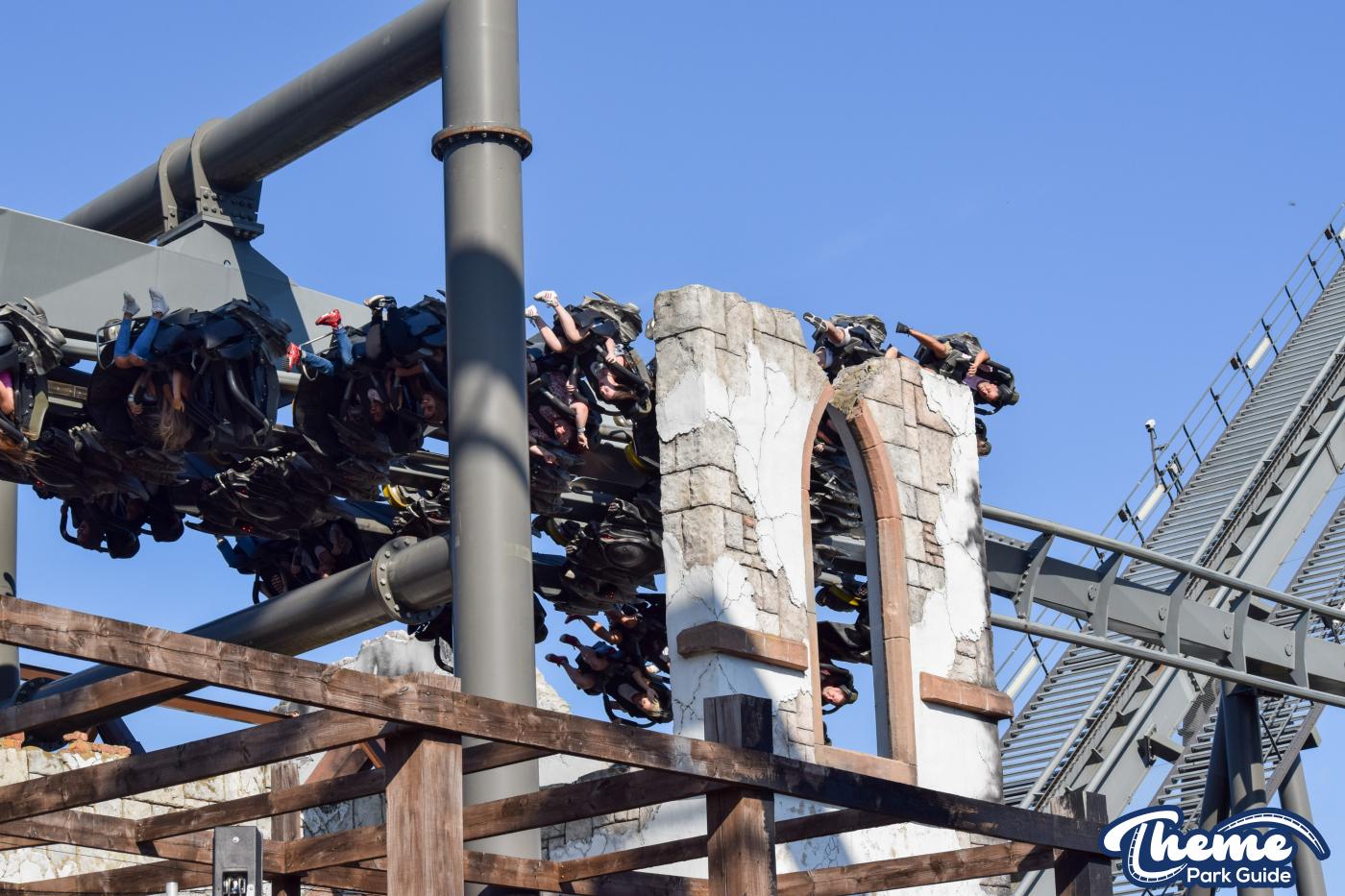 Swarm Island - Thorpe Park