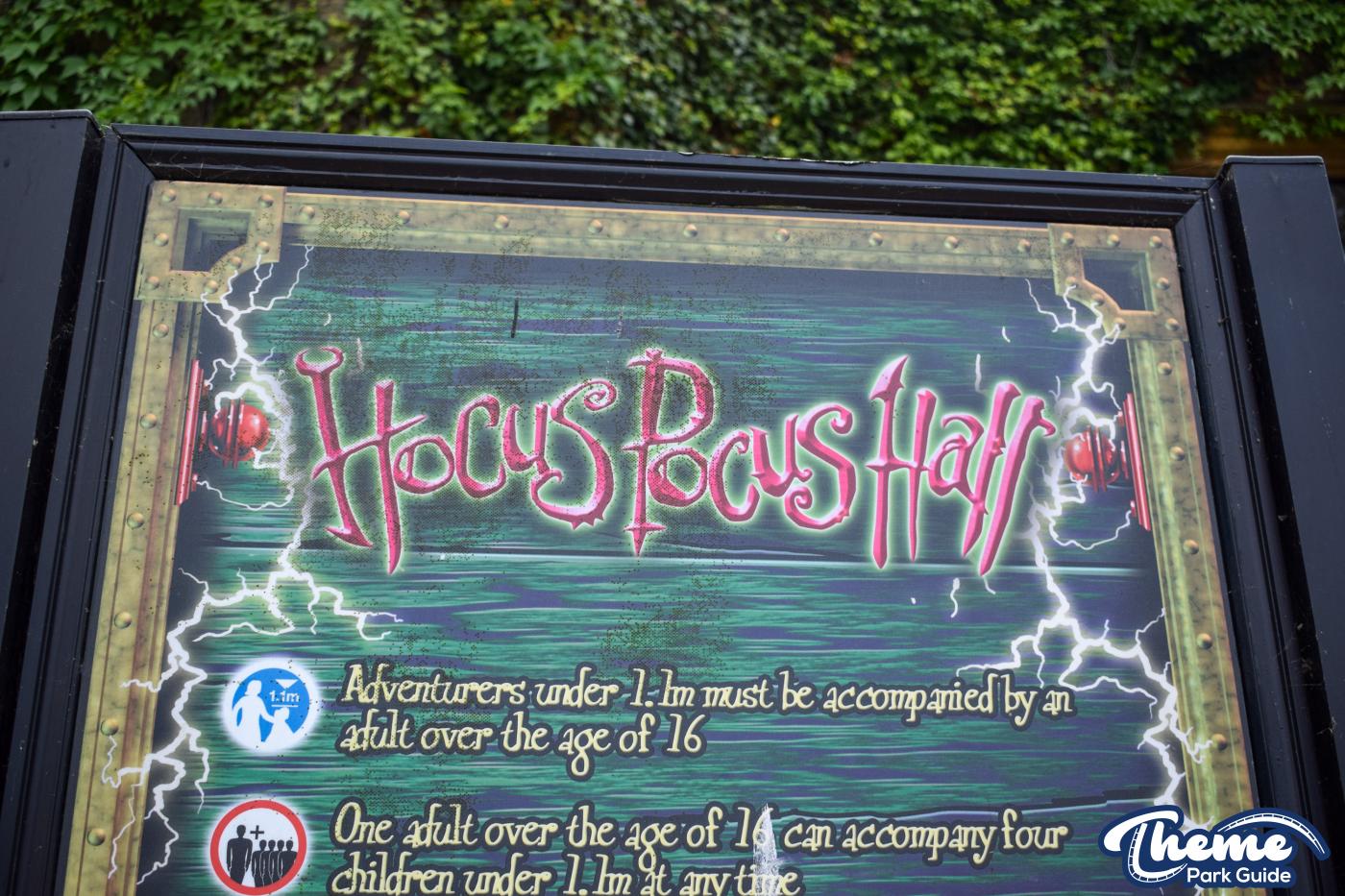 Hocus Pocus Hall -