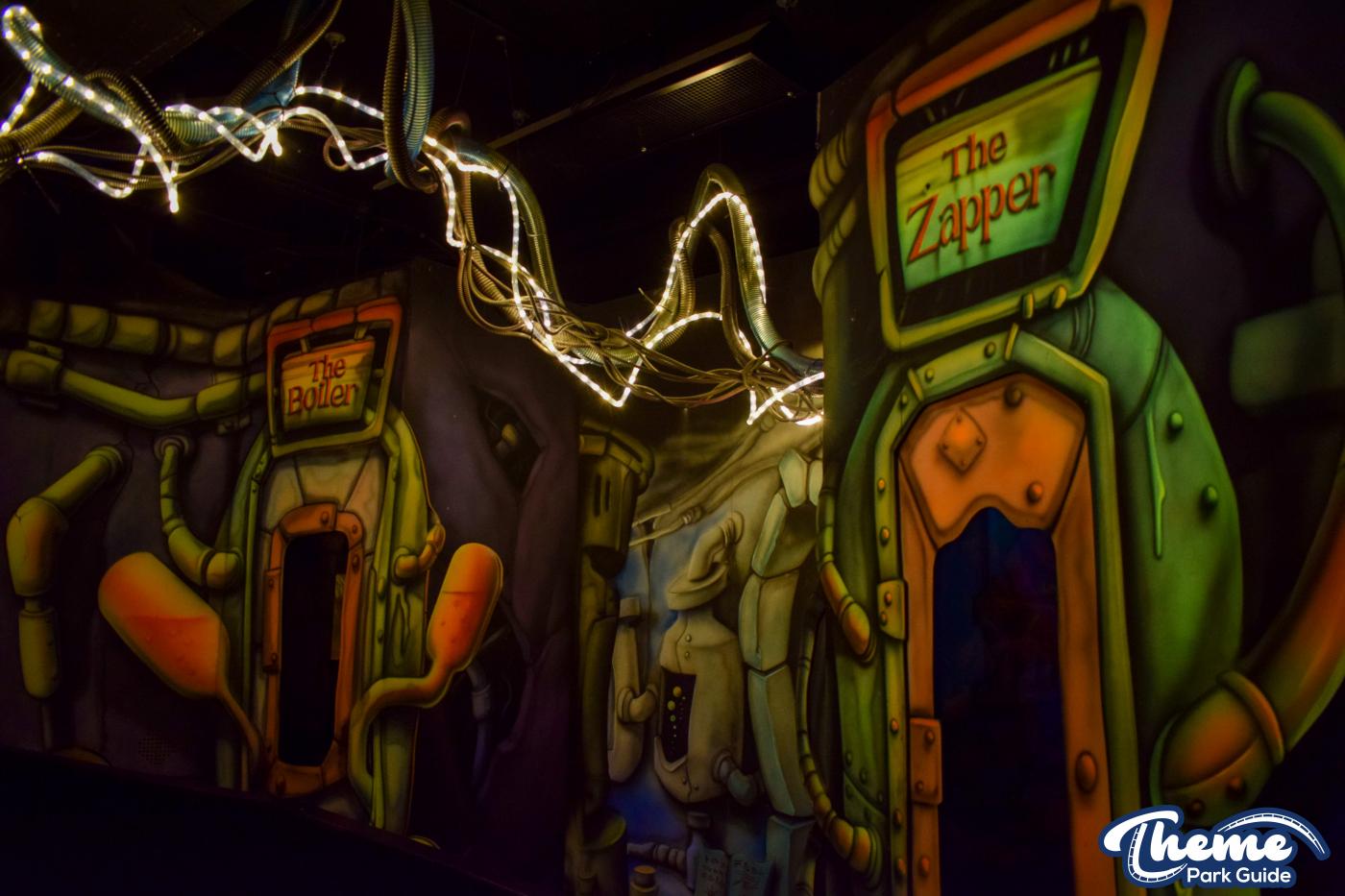 Hocus Pocus Hall -