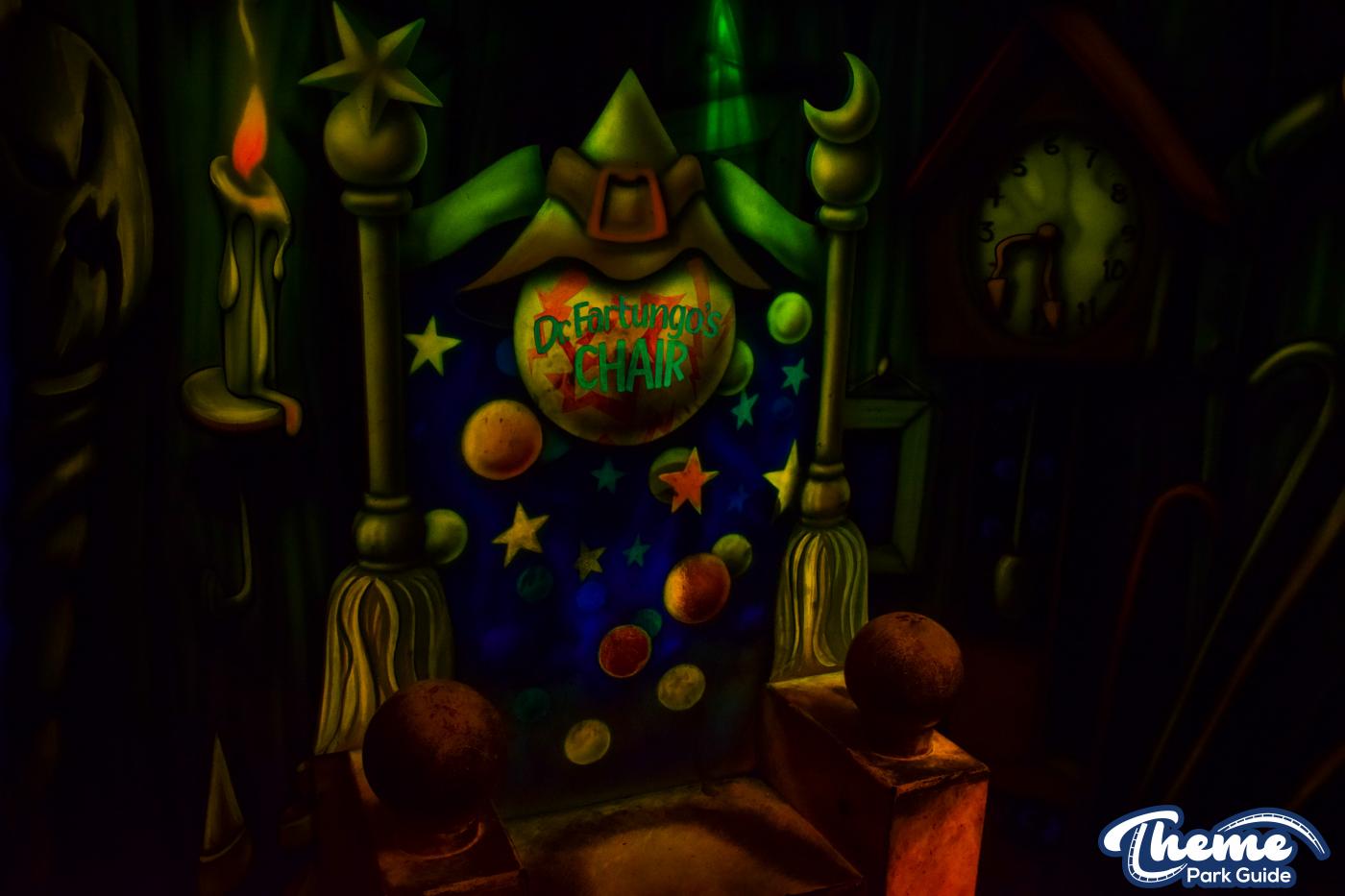 Hocus Pocus Hall -