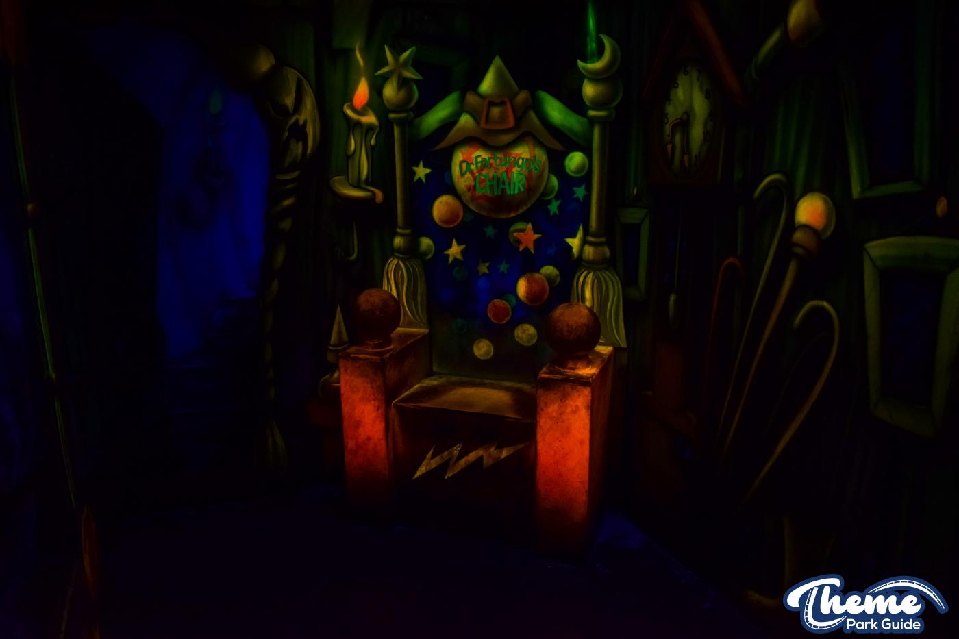 Hocus Pocus Hall -
