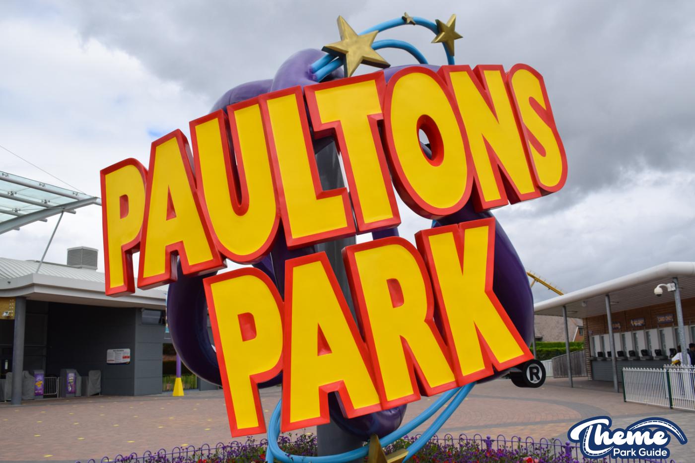 <p>Paultons Park</p>