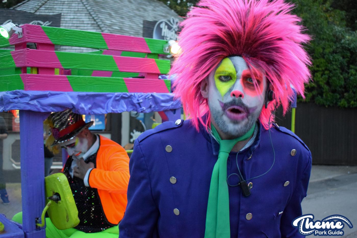Freak Show Roaming Team -