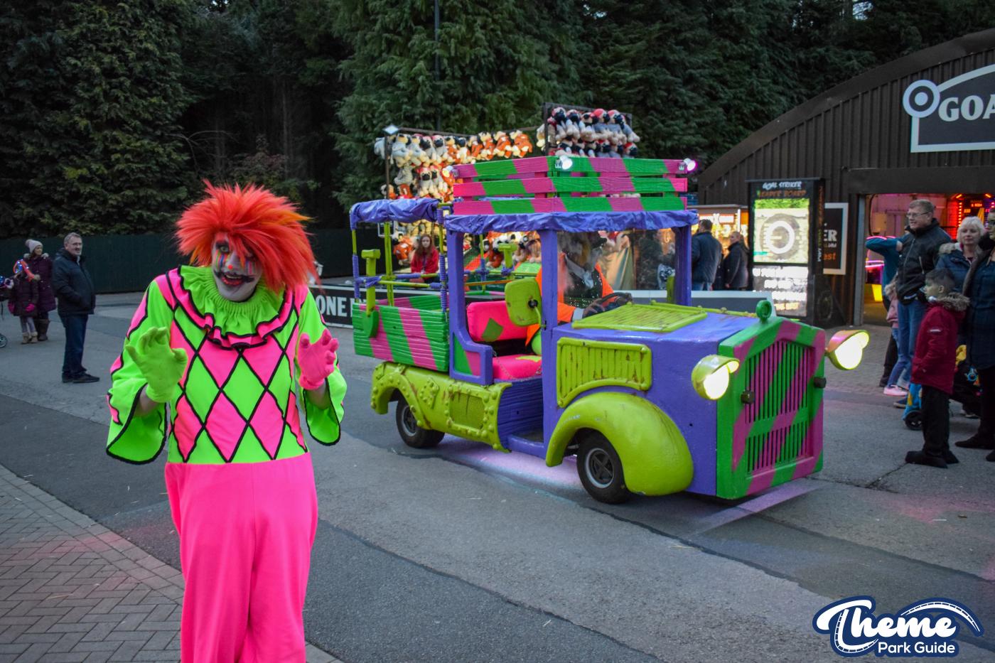 Freak Show Roaming Team -