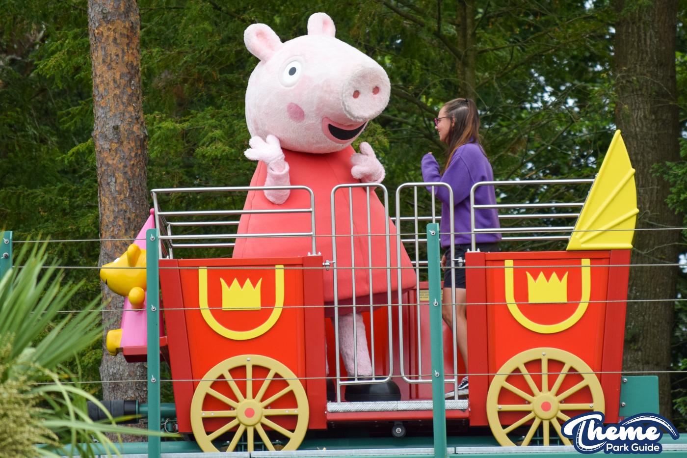 <p>Paultons Park</p>