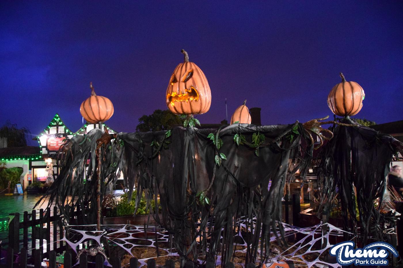 Chessington World Of Adventures - Chessington HOWL'O'WEEN 2020