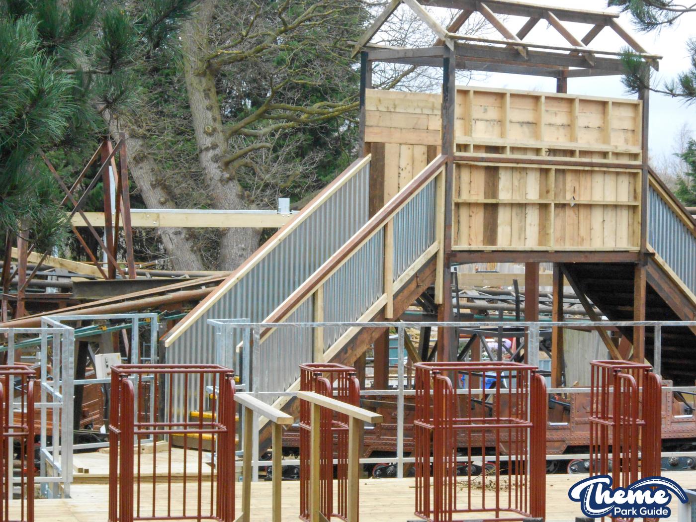 New Theming Structures Built For Scorpion Express