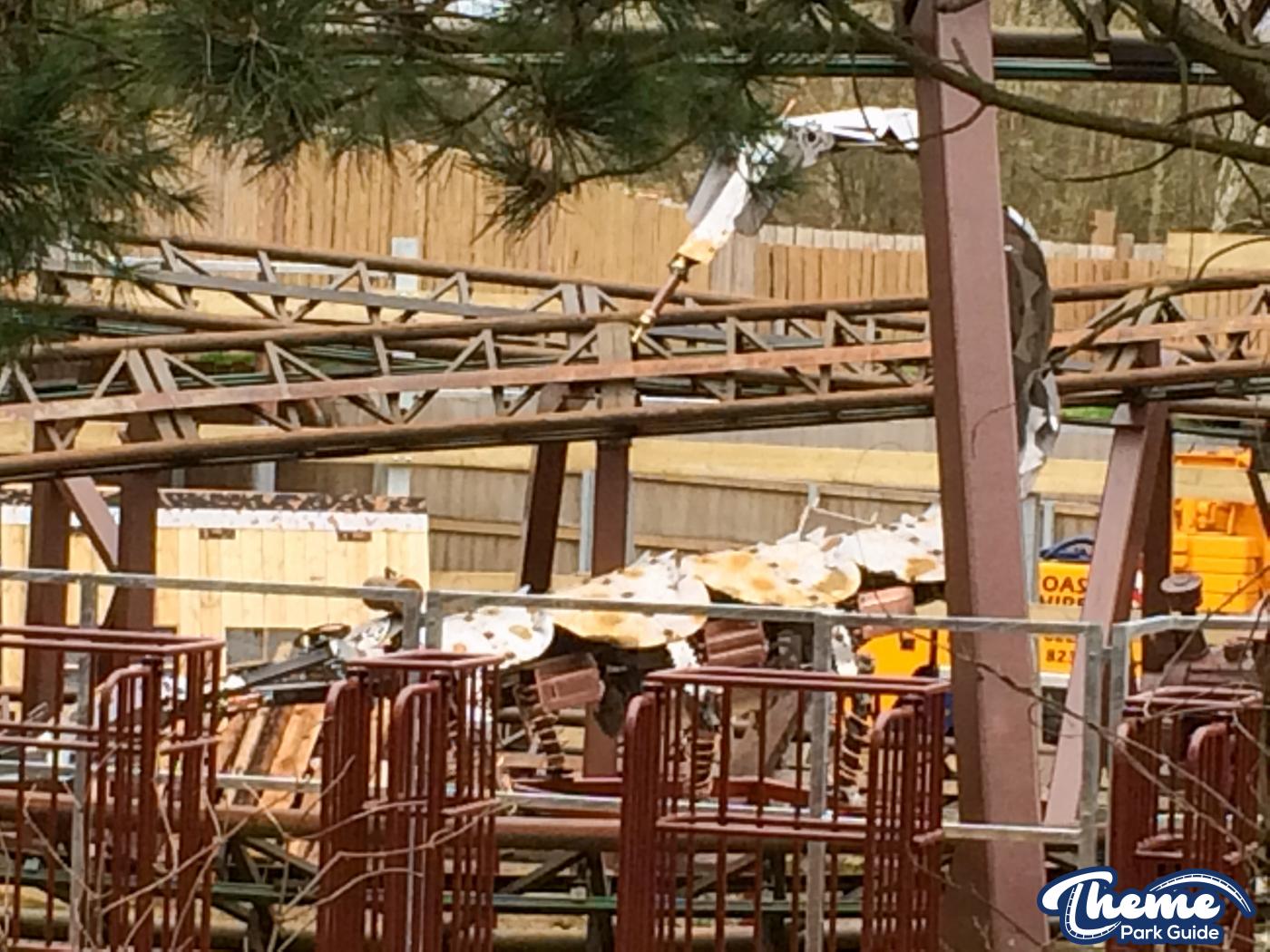 New Theming Structures Built For Scorpion Express