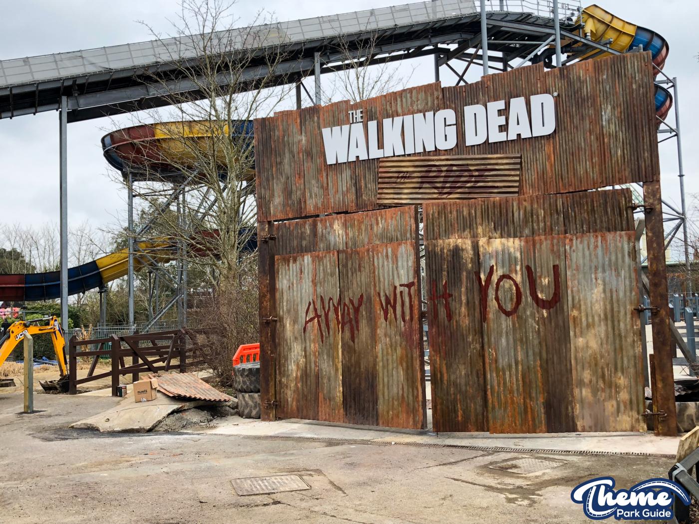 Walking Dead The Ride Theming - A Closer Look