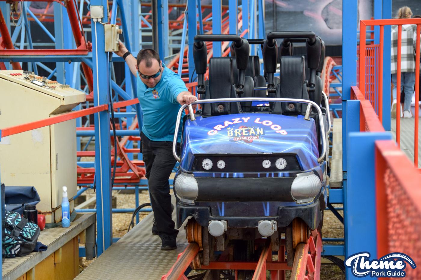 Crazy Loop -  Brean Theme Park