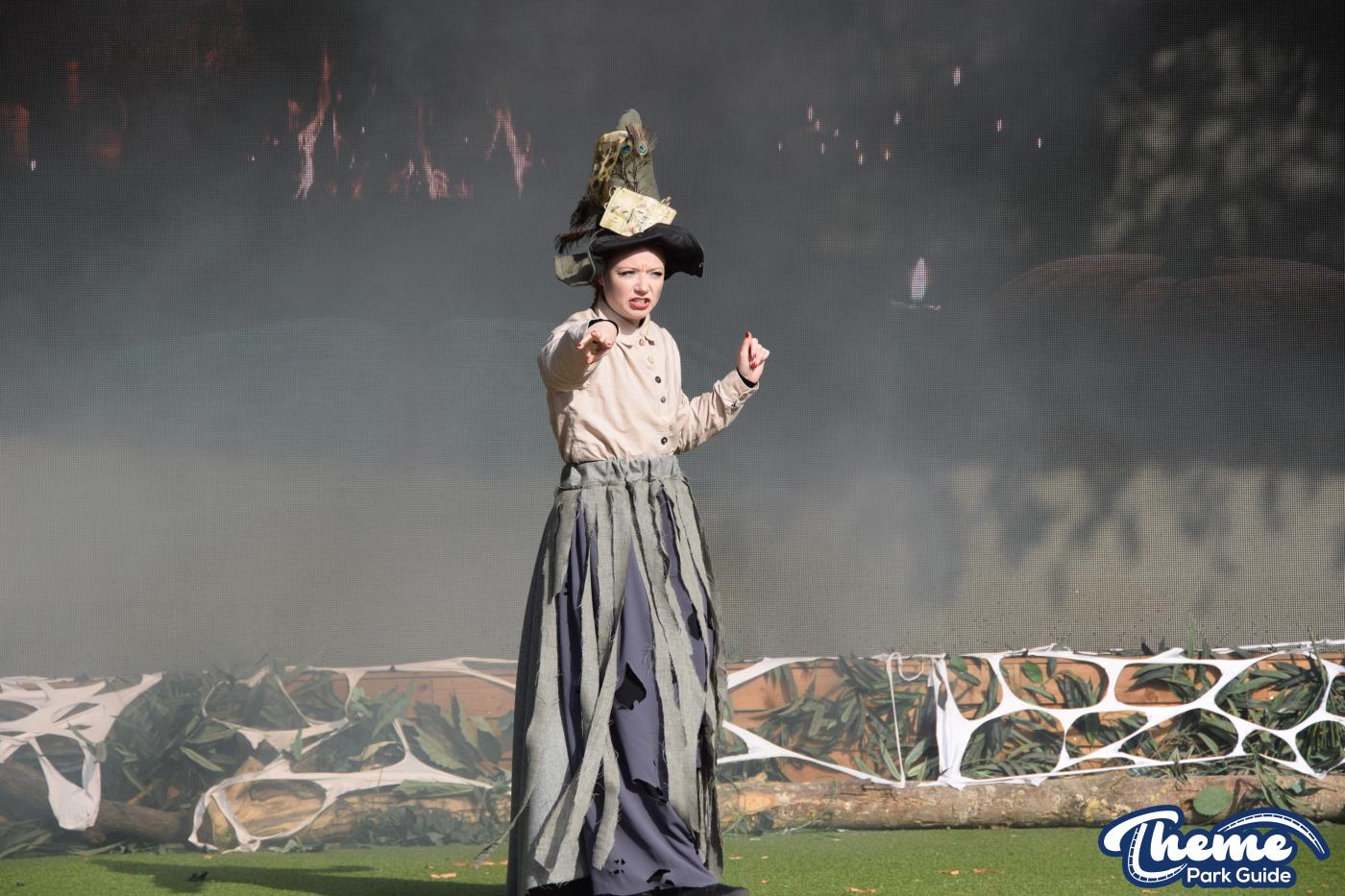 The Legend Of The Wild Witches Show -