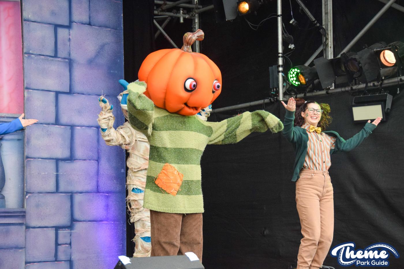 Patches Trick O Treat Show -