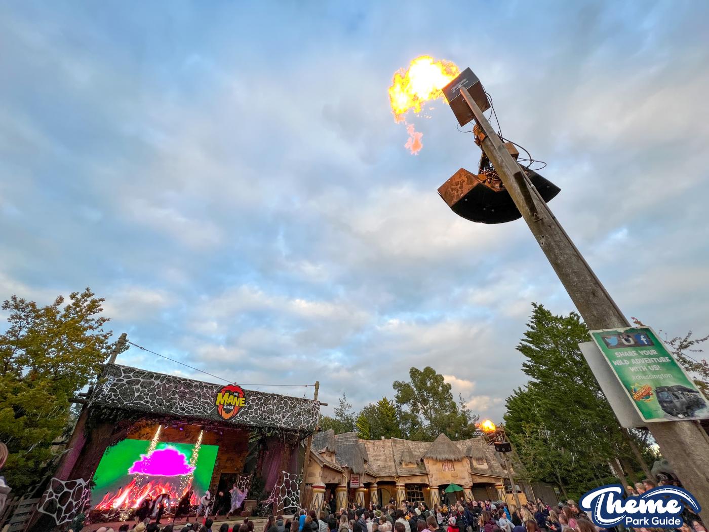 The Legend Of The Wild Witches Show -