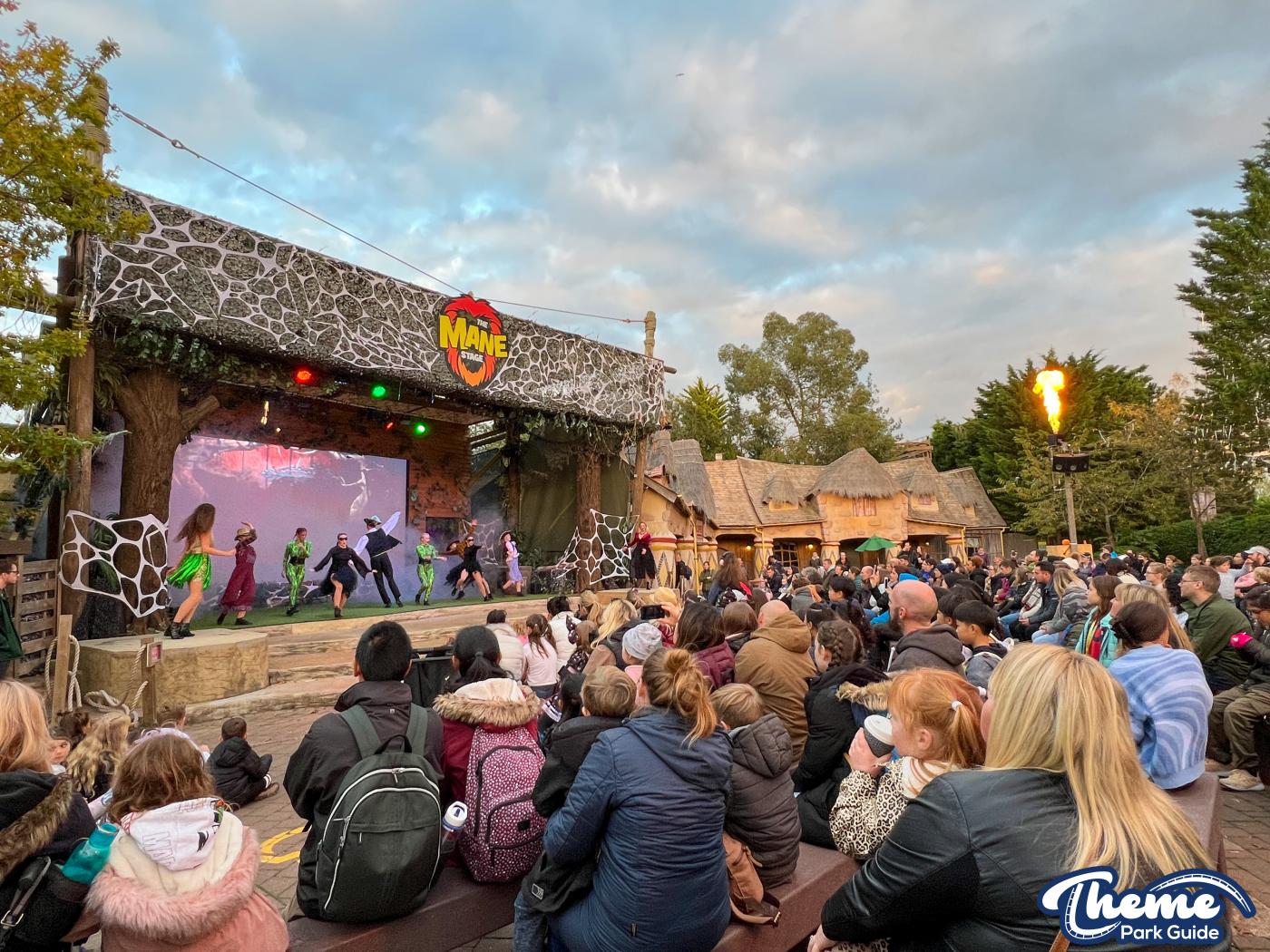 The Legend Of The Wild Witches Show -