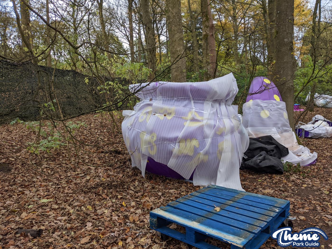 Lightopia Decorations begin to appear at Alton Towers