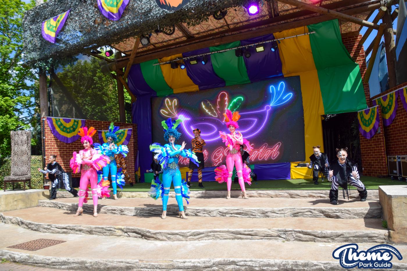 Carnival Spectacle -