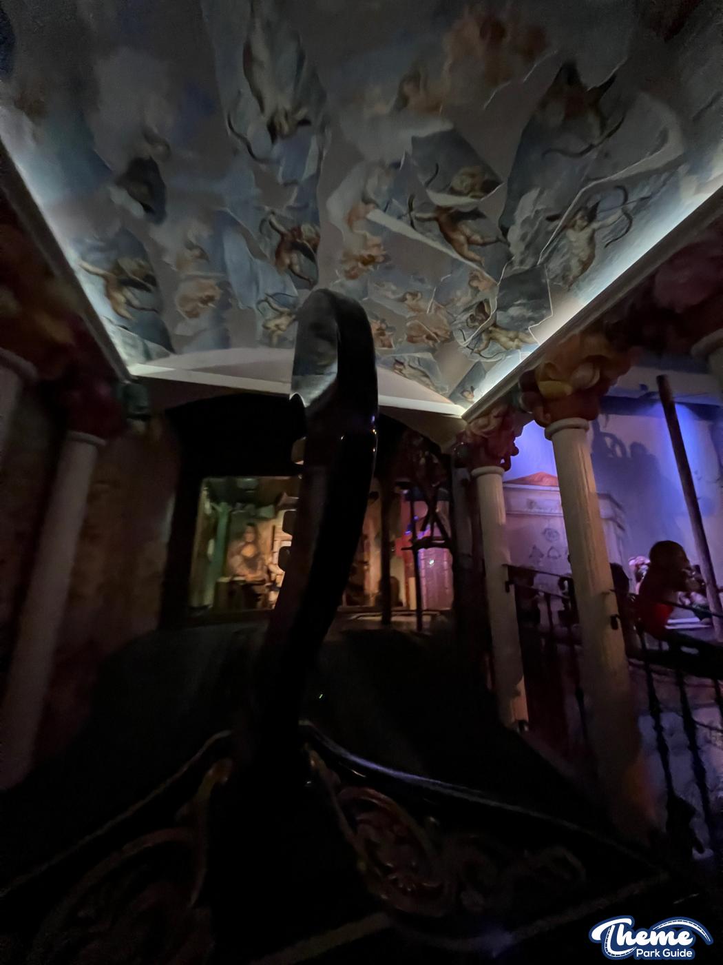 Piccolo Mondo - Italy