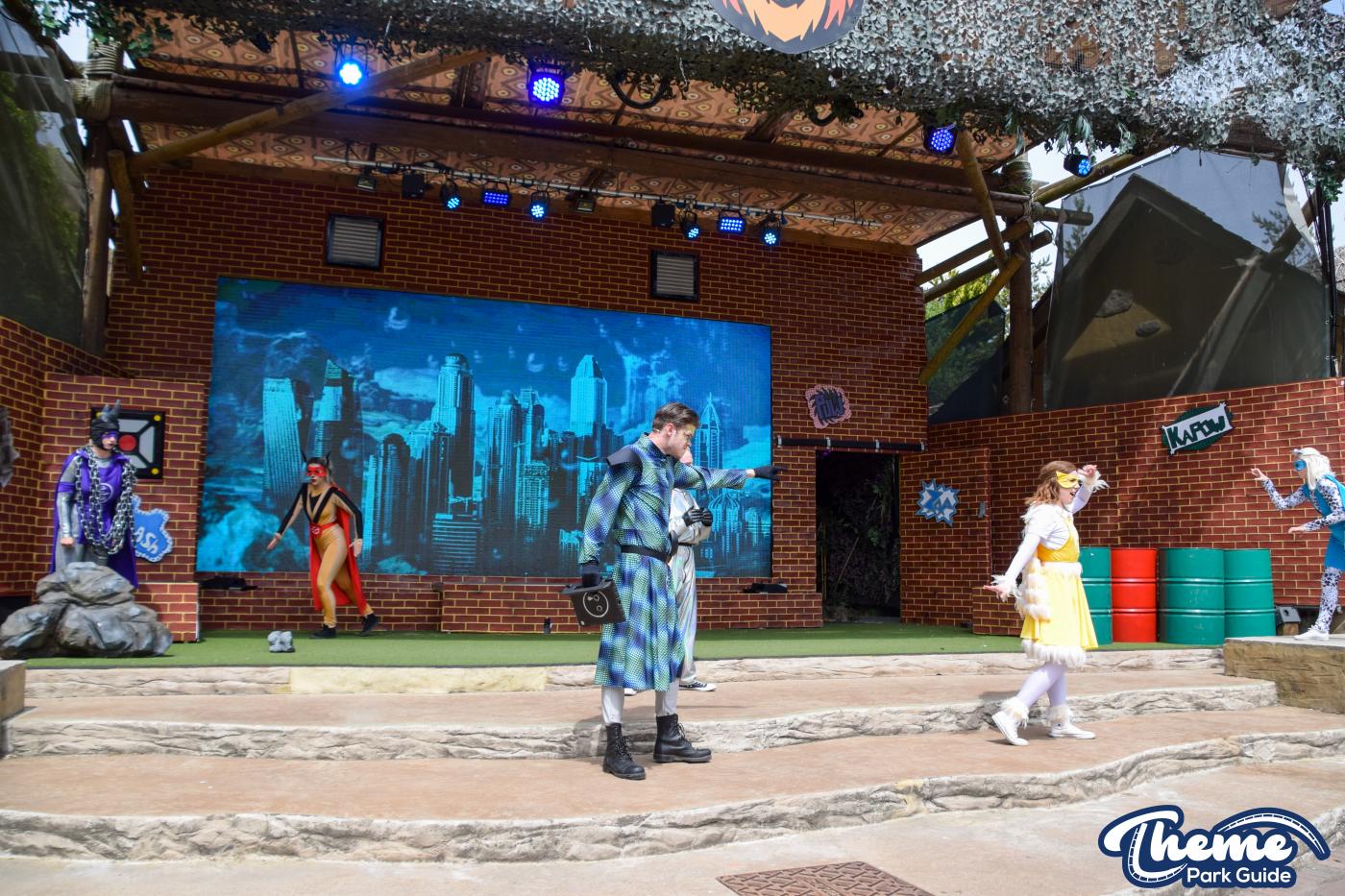 Super Heroes Show 2022 -