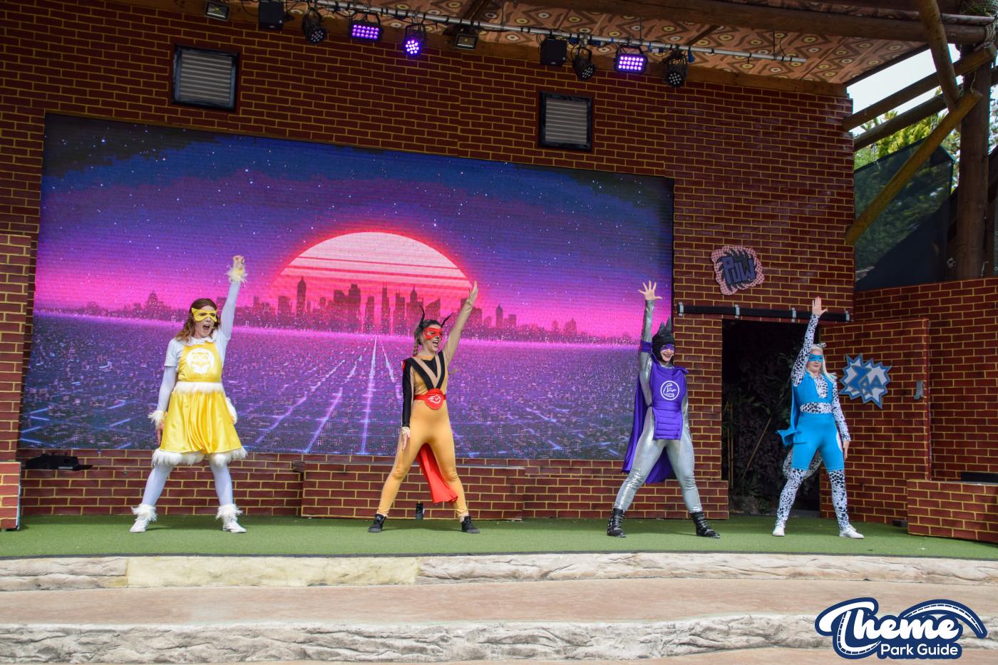 Super Heroes Show 2022 -