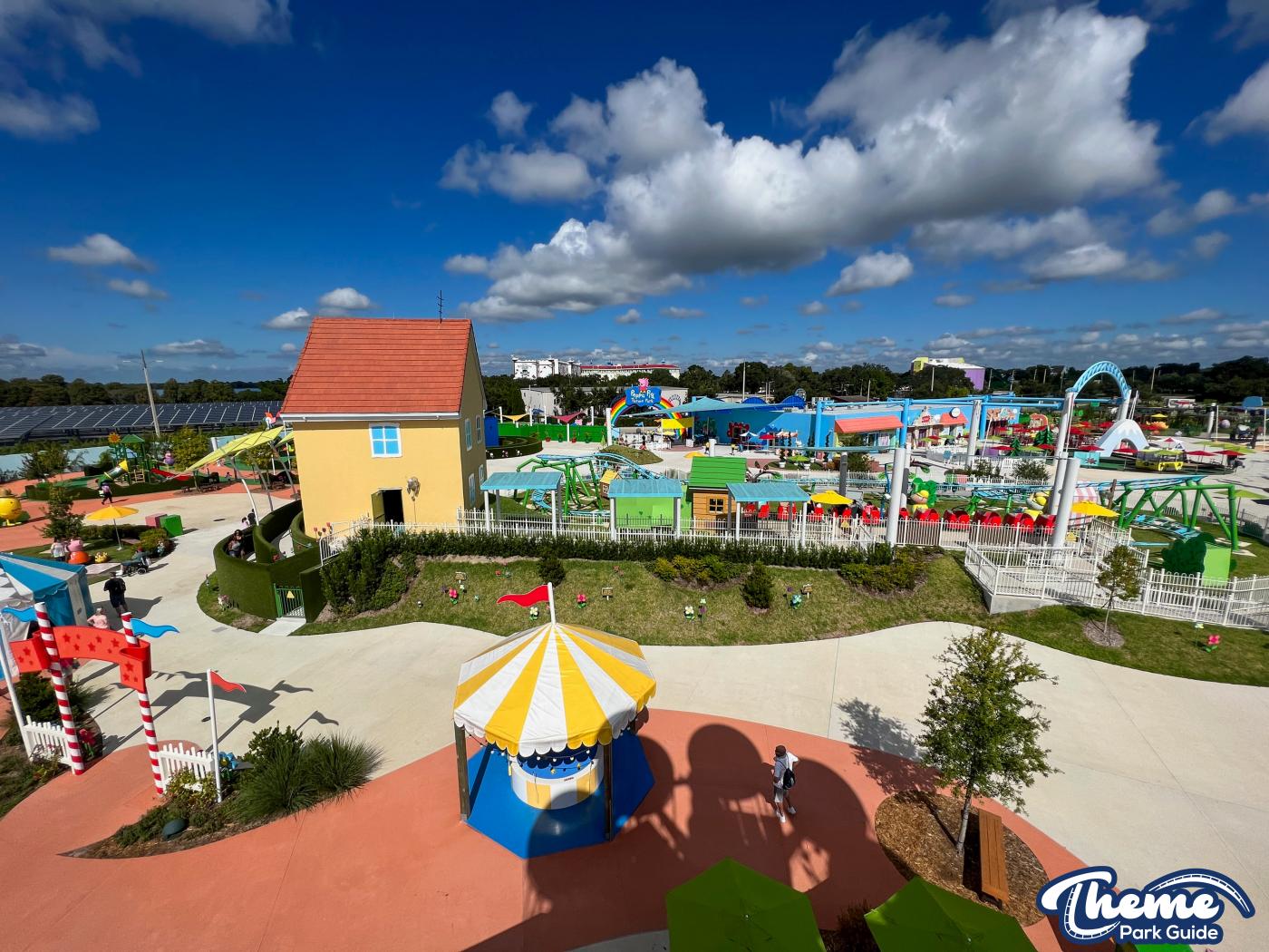 Peppa Pig's Balloon Ride -  Peppa Pig Theme Park