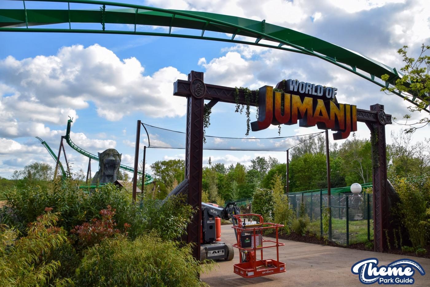 Final Look At World Of Jumanji Before It Opens To The Public