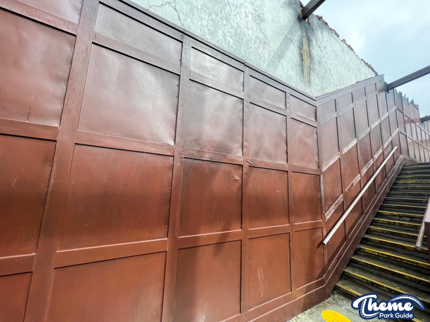 The Swarm Station At Thorpe Park Receives Repaint