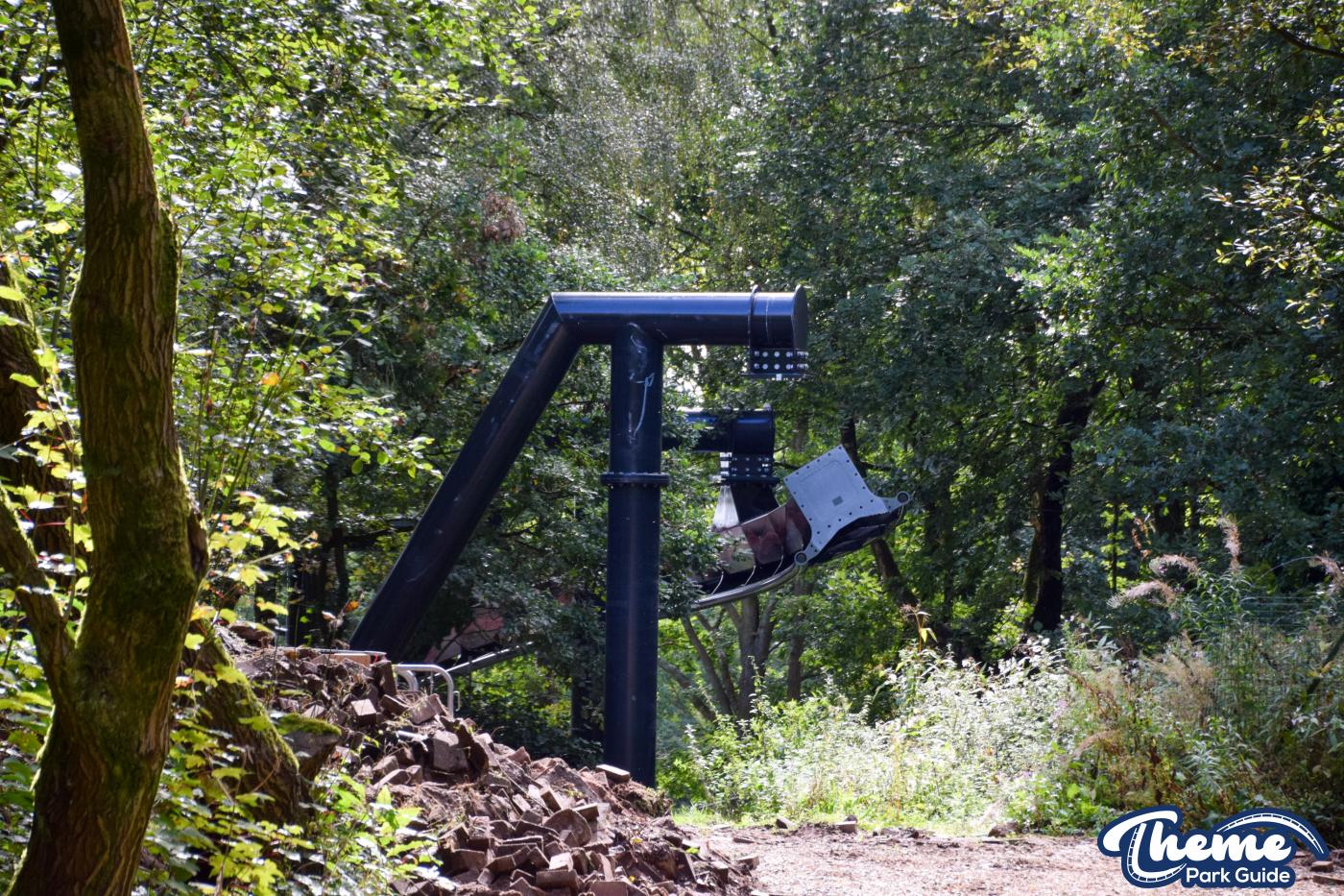 Nemesis 95% Of Track Installed And Station Painting Continues