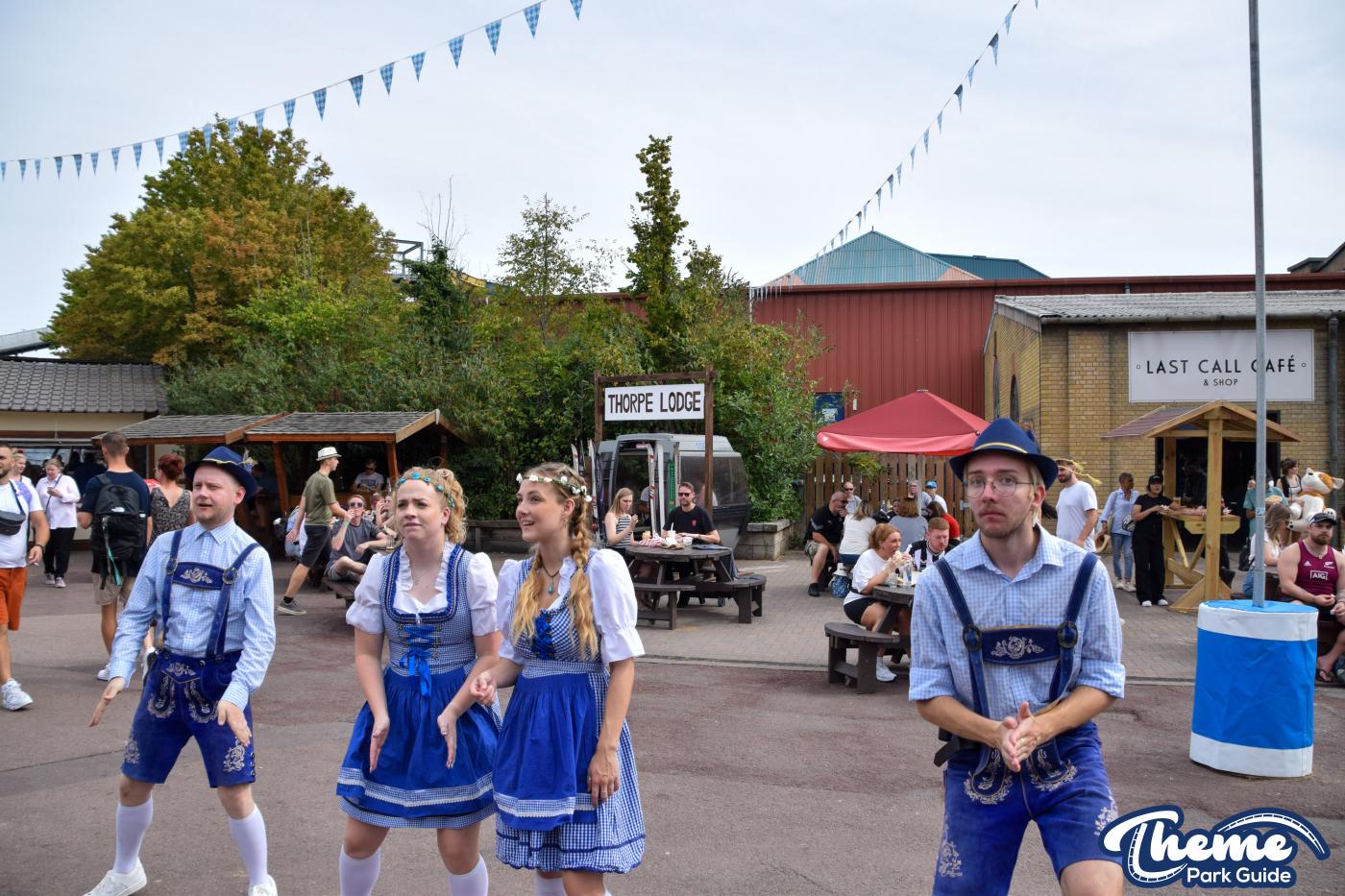 Oktoberfest Roaming Team 2023