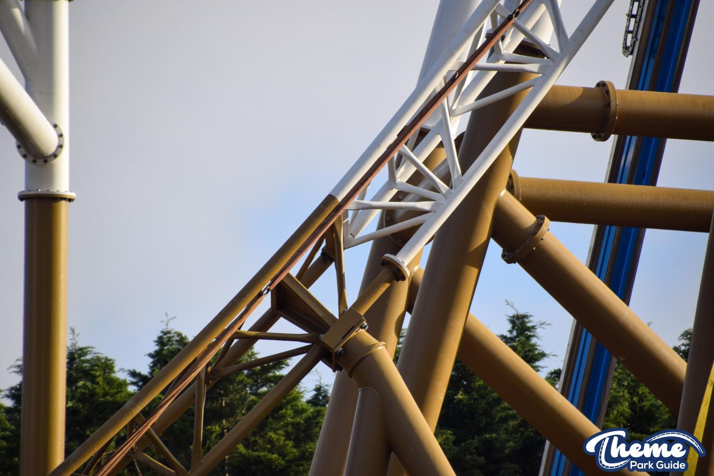 Hyperia Overbanked Turn Track Half Installed