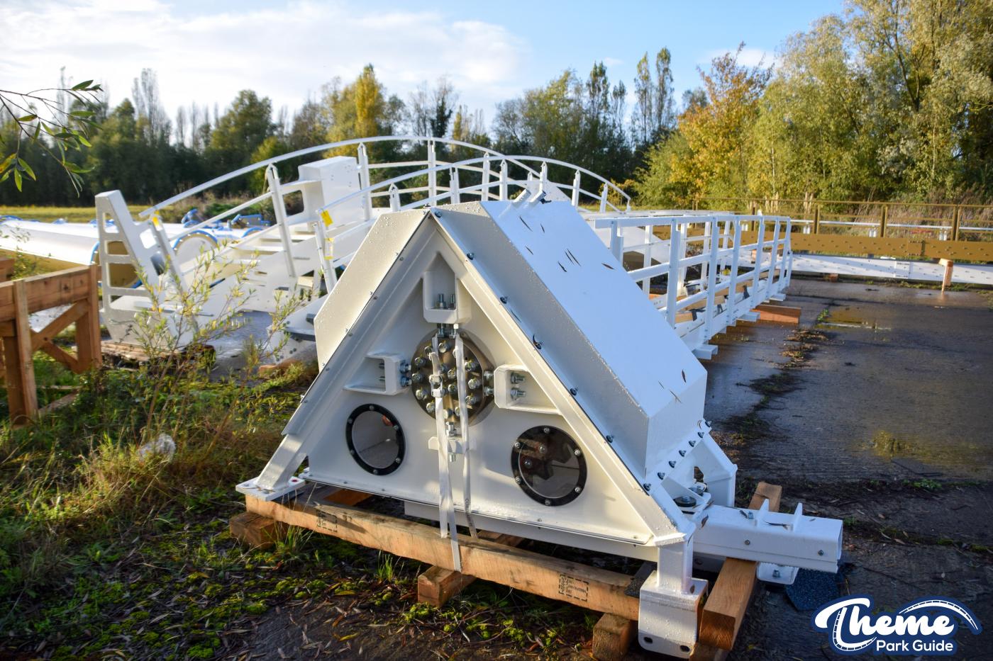 More Track And Lift Hill Sections Delivered For Hyperia