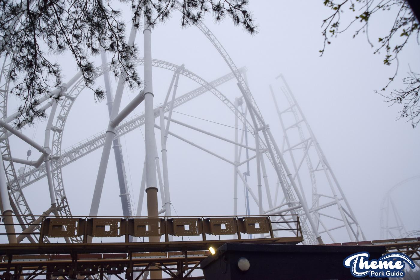 Hyperia Track Completed! Top Of Lift Hill Lifted Into Place