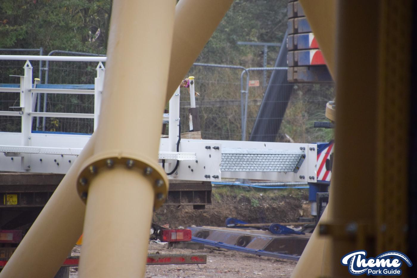 Hyperia Track Completed! Top Of Lift Hill Lifted Into Place
