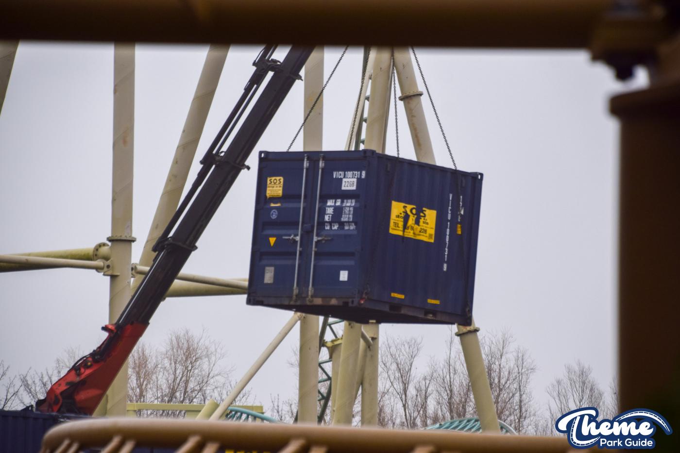 Hyperia Track Completed! Top Of Lift Hill Lifted Into Place