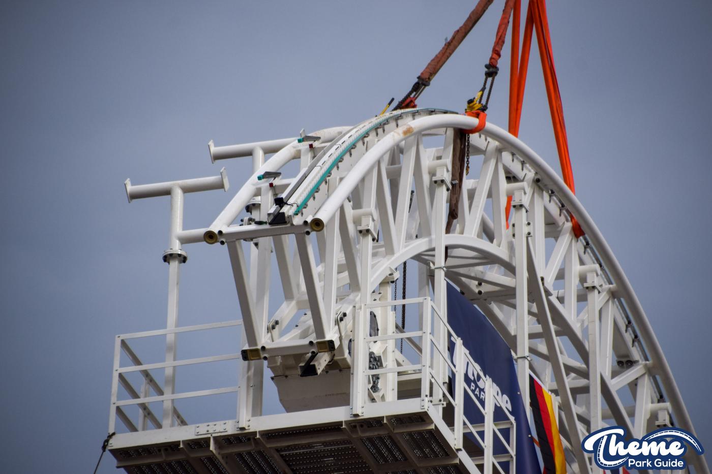Hyperia Track Completed! Top Of Lift Hill Lifted Into Place