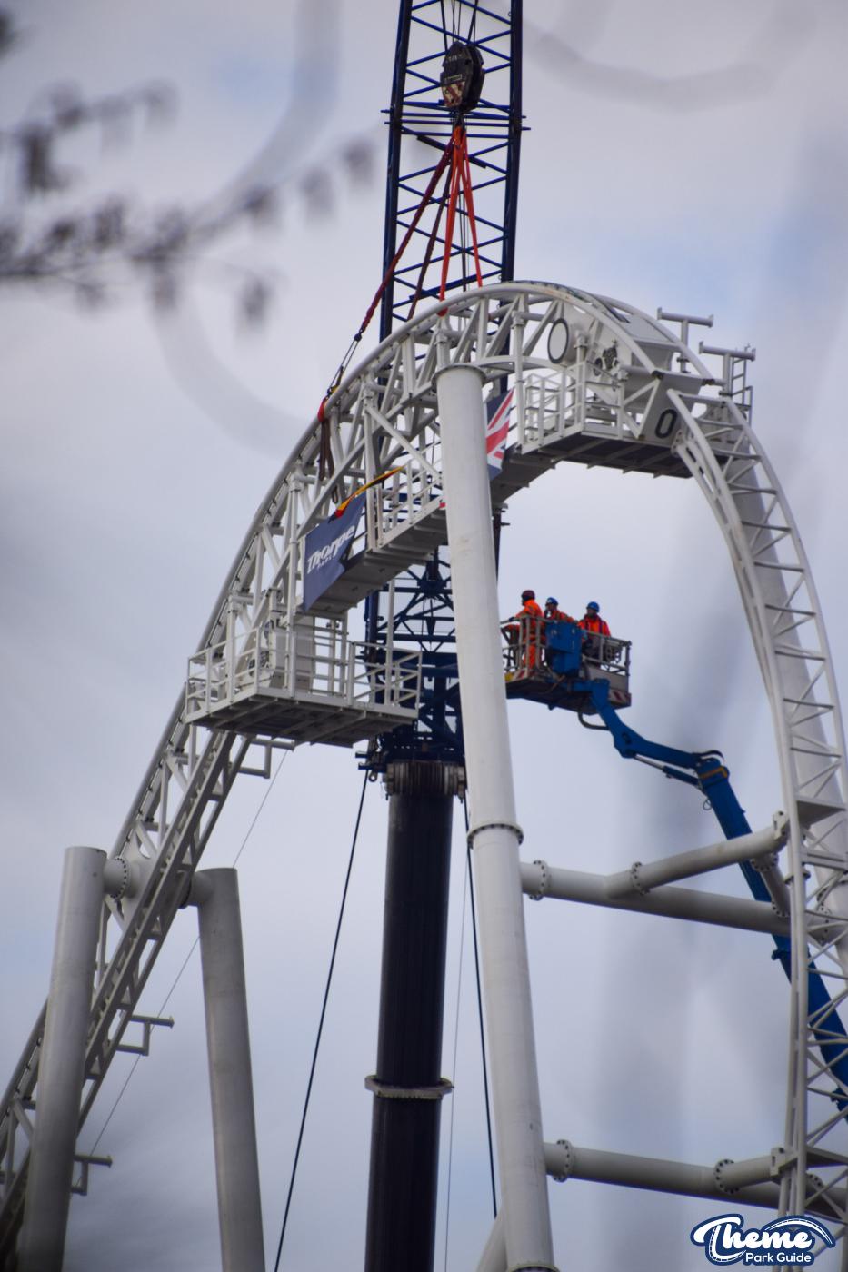 Hyperia Track Completed! Top Of Lift Hill Lifted Into Place