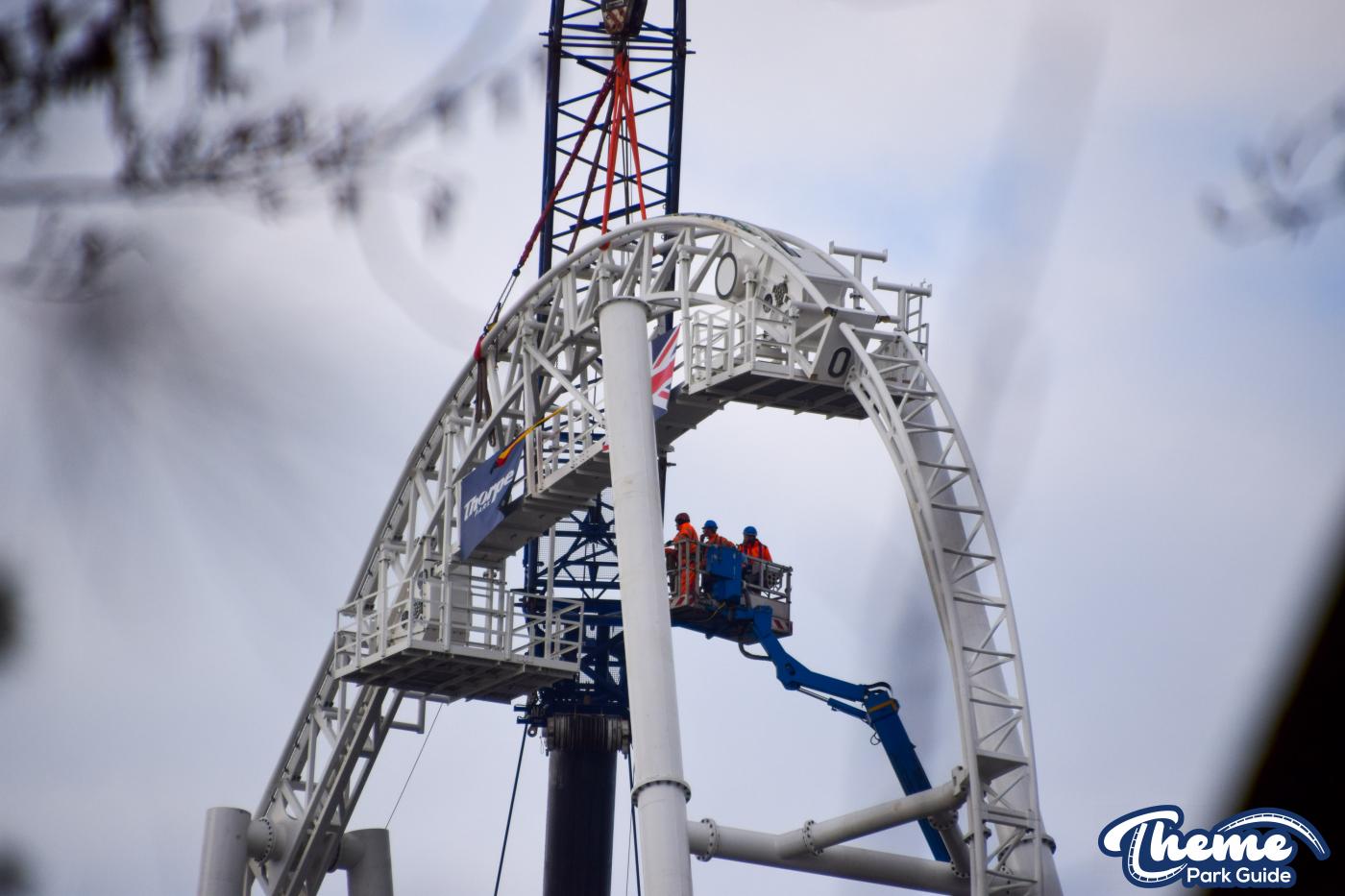 Hyperia Track Completed! Top Of Lift Hill Lifted Into Place